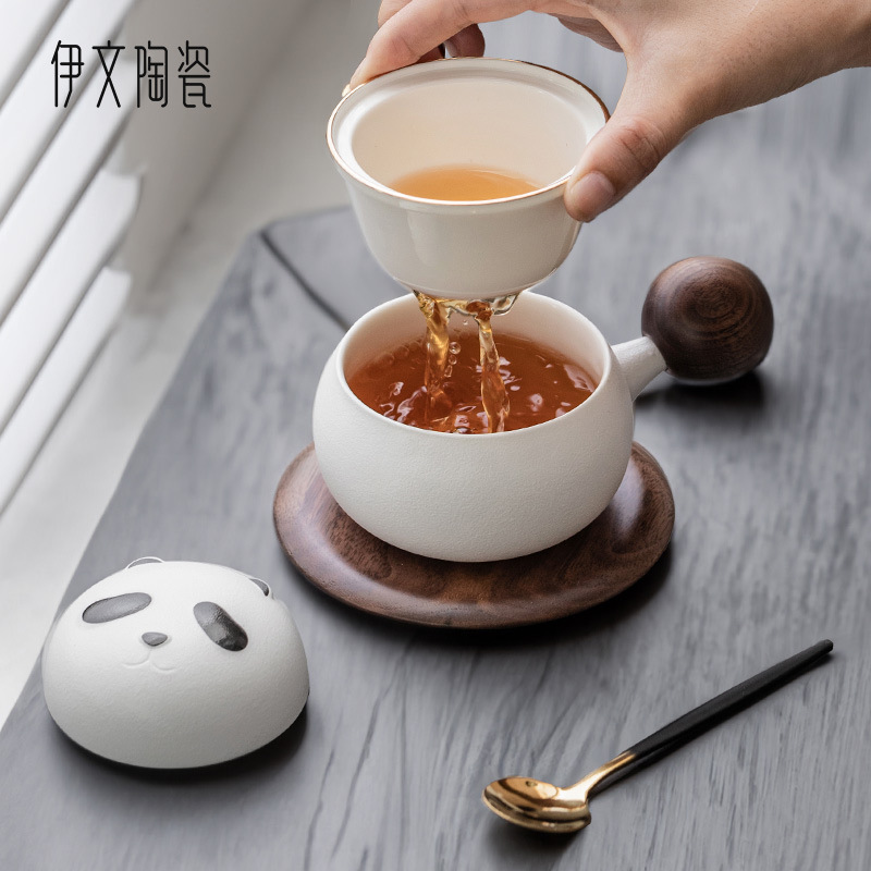 Cốc pha trà gấu trúc cốc trà gốm sứ gia dụng cốc pha trà tách nước quà tặng cốc cà phê sáng tạo cốc nước cá nhân
