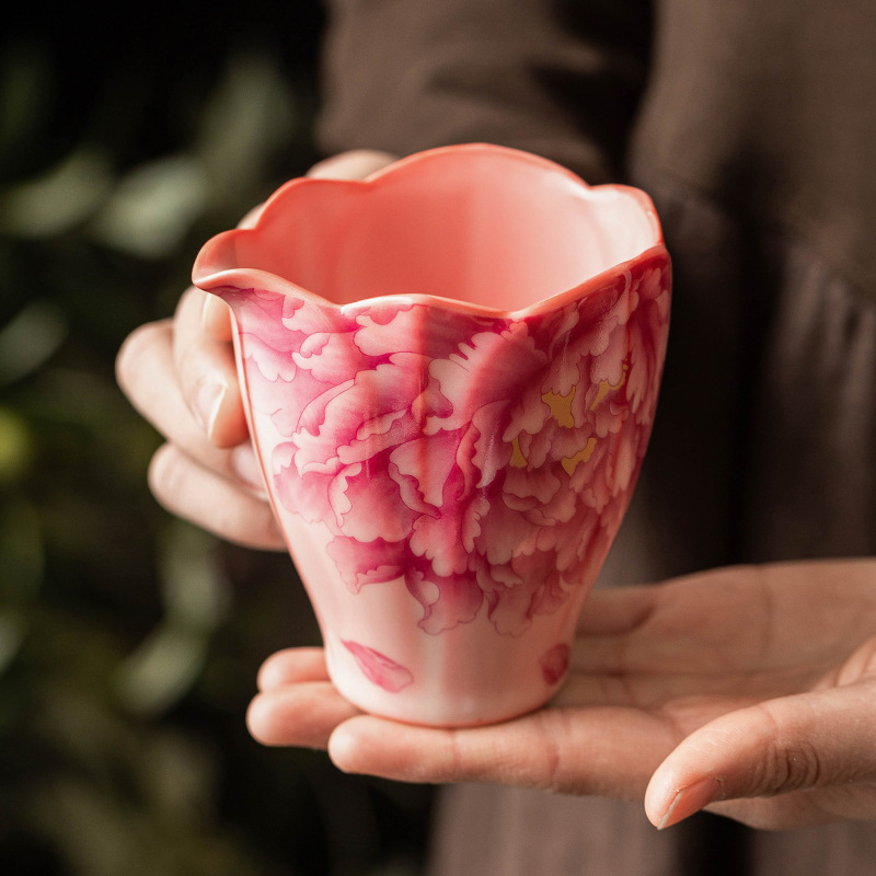 Cốc công cộng hồng Ru màu đỏ quốc sắc thiên hương hoa mẫu đơn trà đạo công cốc chia trà dụng cụ pha trà gia dụng không nóng tay bộ trà kungfu