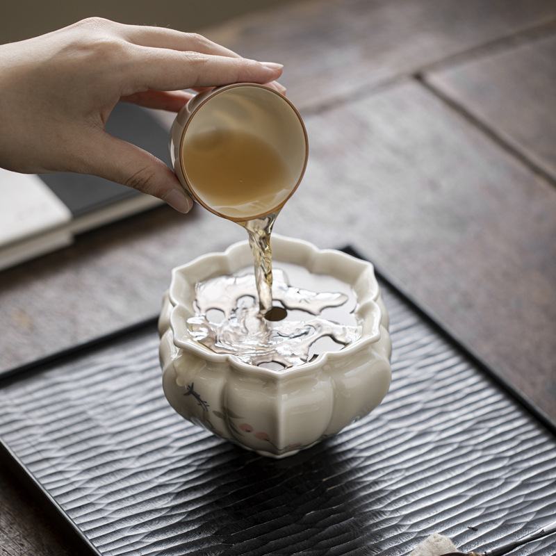 Vẽ tay Kiến Thủy tráng men màu hồng hoa miệng lọ đựng nước khay đựng nước khay trà pha khô dụng cụ trà Kung Fu gia dụng bát nước gốm sứ