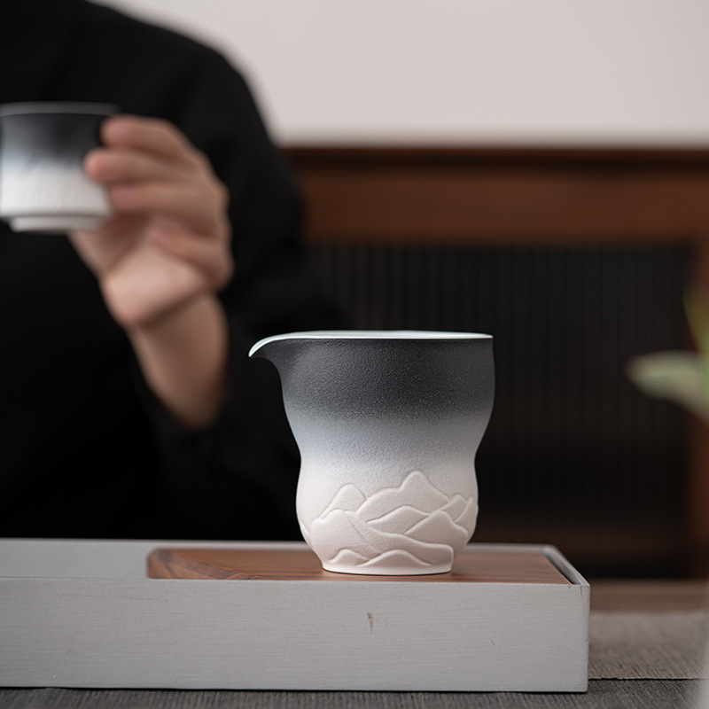 Cốc công tắc Shanhai View Gradient Cốc công cộng chạm nổi thủ công bằng gốm thô Cốc trà biển Kung Fu Bộ trà chia tách tách trà cốc đều