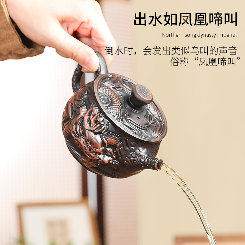 Ấm trà Hanwa gốm tím Vân Nam đều được làm thủ công, có thể chạm khắc, có thể nâng, có thể xoay, ấm trà Jianshui, ấm trà màu tím gia dụng