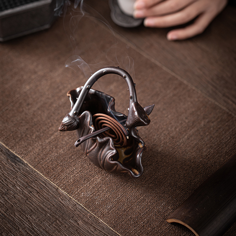 Đĩa hương sen vần sen, bàn trà gỗ đàn hương trầm hương, máy xông hương, trà đạo, yên tĩnh và xa