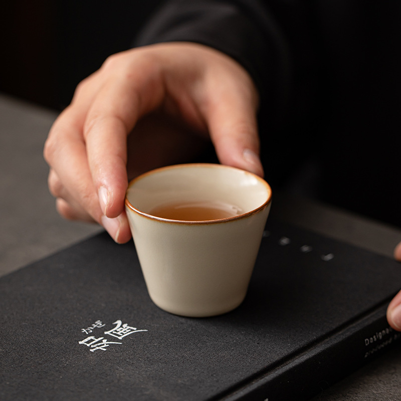 Cốc miệng thẳng màu be Ruyao cốc gia chủ cốc uống trà gốm sứ chuyên dụng cá nhân cốc trà tách trà