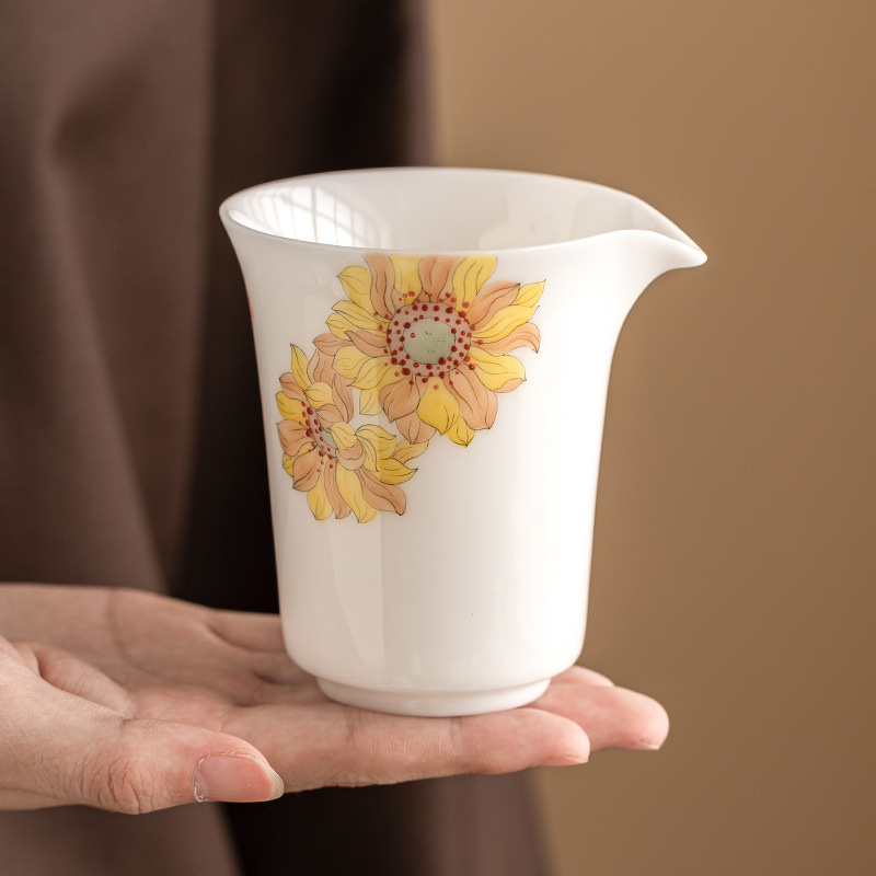 Nhà máy Zhang Lijiao Master chay mỡ cừu ngọc bích cốc sứ chia tách trà bộ trà băng phụ kiện trà Kung Fu trà biển trà