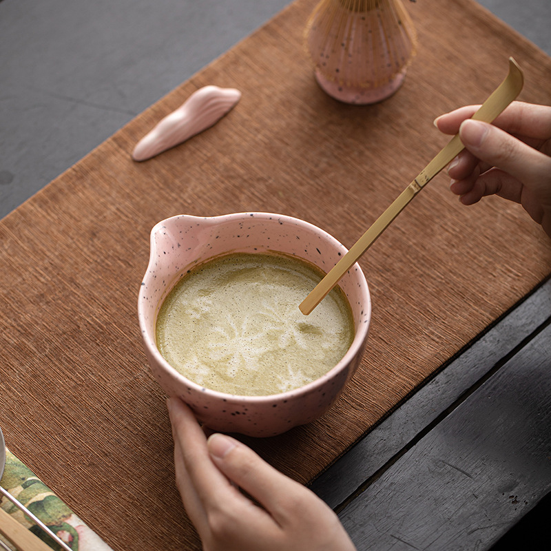 Mực chấm lãng mạn bột matcha tám mảnh thời nhà Tống dụng cụ trà bình trà bàn chải trà màn hình bột gốm sứ Nhật Bản