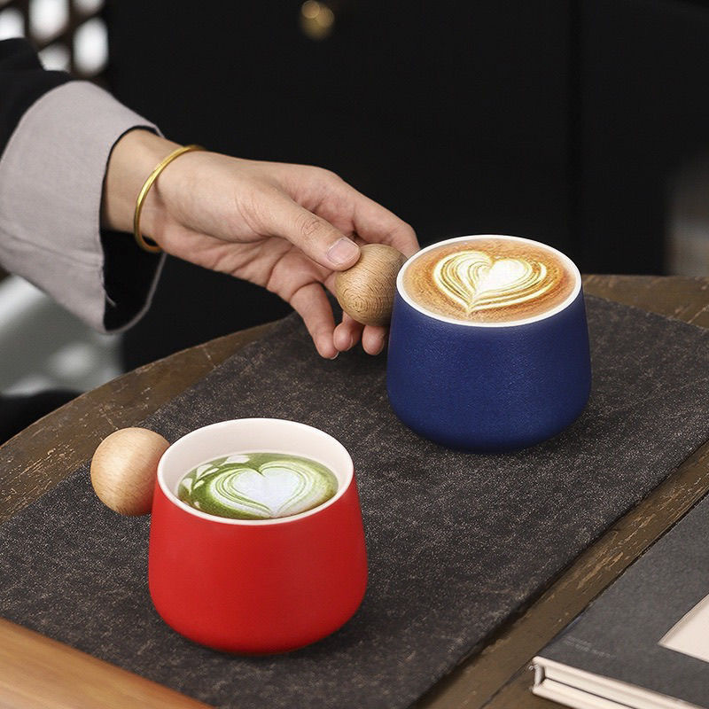 Cốc cà phê gốm màu macaron, cốc nước cá nhân hóa tay cầm bằng gỗ hình cầu, cốc tinh tế, logo in ấn kinh doanh
