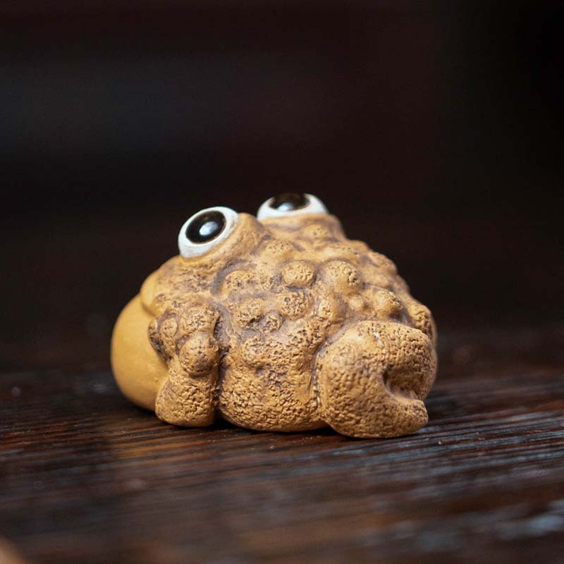 Vật nuôi trà cát tím quặng nguyên bản Nghi Hưng đồ trang trí nhỏ ba chân con cóc vàng Pixiu Bộ trà gốm sứ Điêu Khắc Phụ kiện cho con cóc vàng mùa xuân