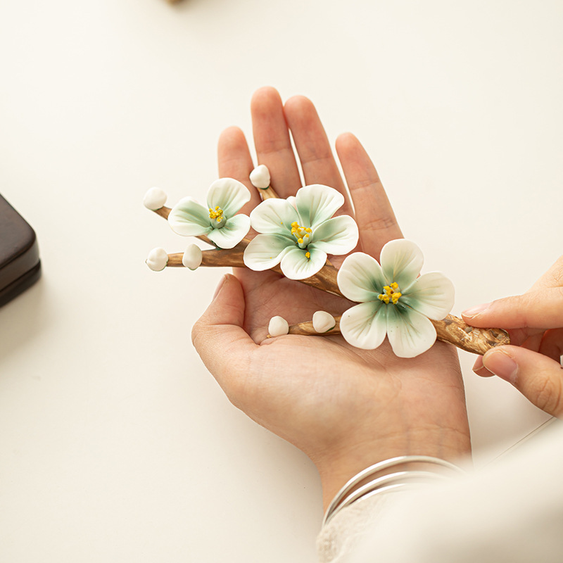 Khay cắm hương hoa mận đế gỗ đàn hương thủ công bàn trà gia dụng đồ trang trí giá trị cao phụ kiện trà đạo gốm sứ