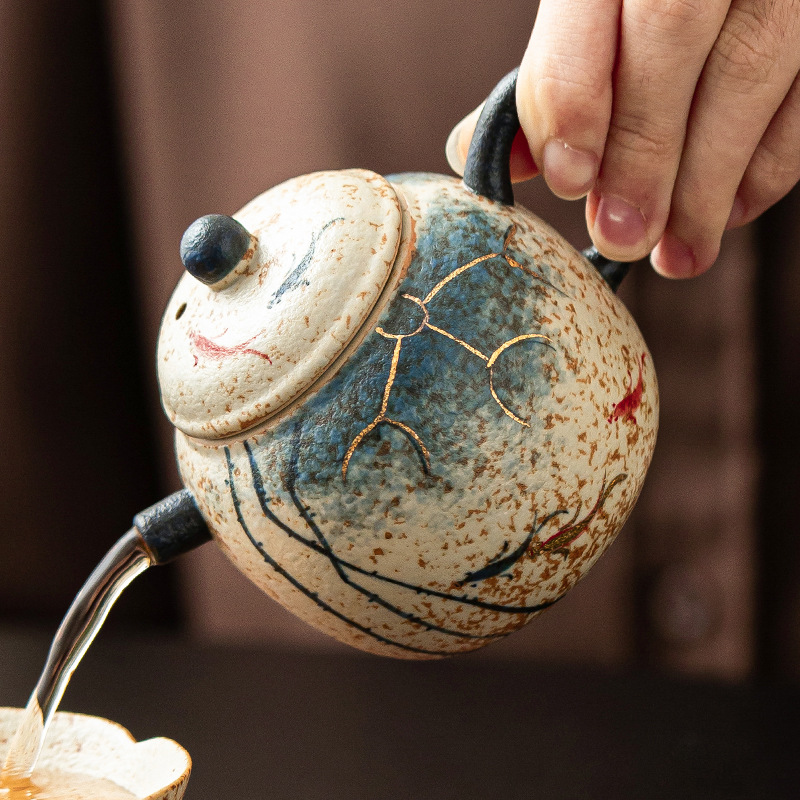 Nhà máy màu xanh và trắng đá lửa đỏ bộ ấm trà lọc trà màu đỏ chạm khắc vàng vẽ tay hoa sen vần Koi quả bóng nhỏ ấm pha trà