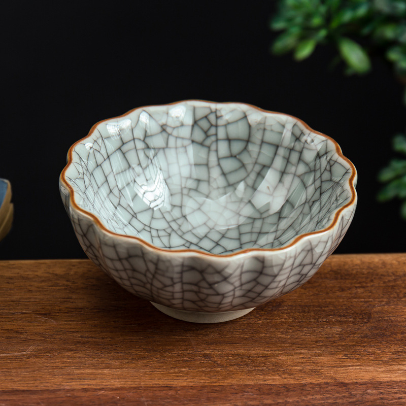 Cốc trà Ge Kiln có thể nâng cao dây vàng và dây sắt, cốc chủ nhân Long Tuyền men ngọc, cốc trà lớn có vết nứt băng, cốc thủ công chính thức