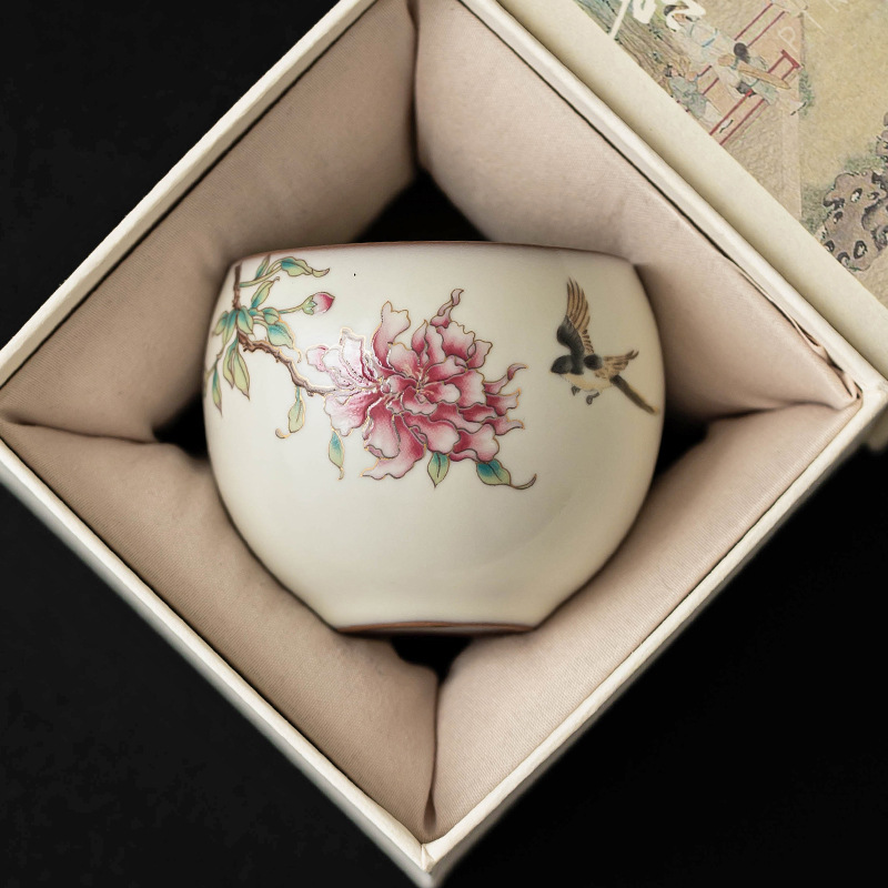 Cốc trà Ruyao cốc chủ nhân mỡ lợn đông lạnh hoa mẫu đơn hoa trứng rồng cốc trà cốc gốm sứ gia dụng cốc trà đơn trà Kung Fu