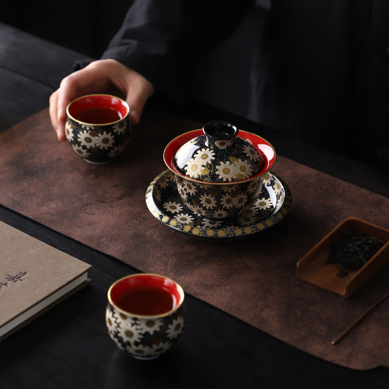 Bộ dụng cụ trà cao cấp ba nắp Jingdezhen Bộ tách trà gốm sứ tách trà bát pha trà có nắp bán buôn tinh tế