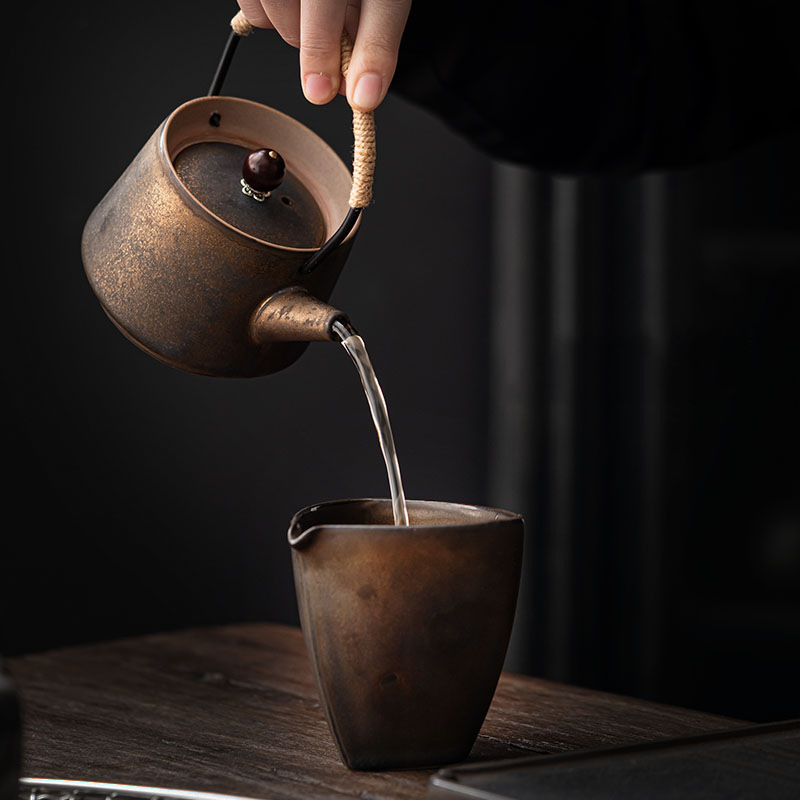 Bộ dụng cụ pha trà Kung Fu mạ vàng cổ điển dụng cụ pha trà loại nhỏ gia dụng một ấm hai cốc khay trà nguyên bộ