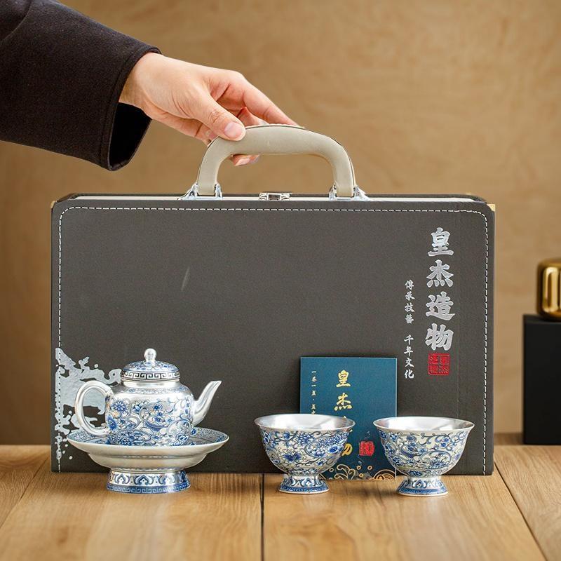 Bộ ấm chén bạc mạ vàng họa tiết sen, một ấm hai chén, ấm trà cao cấp phong cách Trung Hoa nhẹ nhàng sang trọng, bộ ấm chén cao cấp