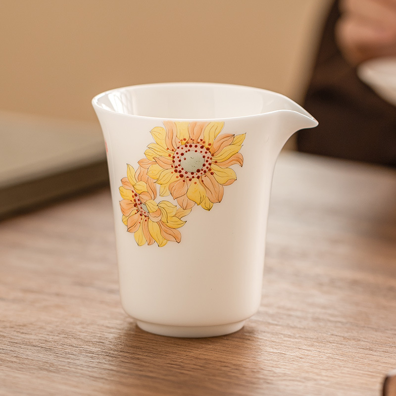 Nhà máy Zhang Lijiao Master chay mỡ cừu ngọc bích cốc sứ chia tách trà bộ trà băng phụ kiện trà Kung Fu trà biển trà