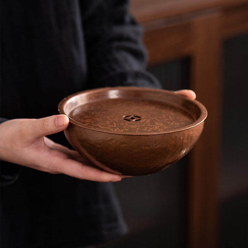 Khay nhỏ xốp khô hình tròn bằng đồng, ấm thiếc cũ thủ công, bàn trà nhỏ đựng nước, khay ấm trà trữ nước gia dụng Jianshui