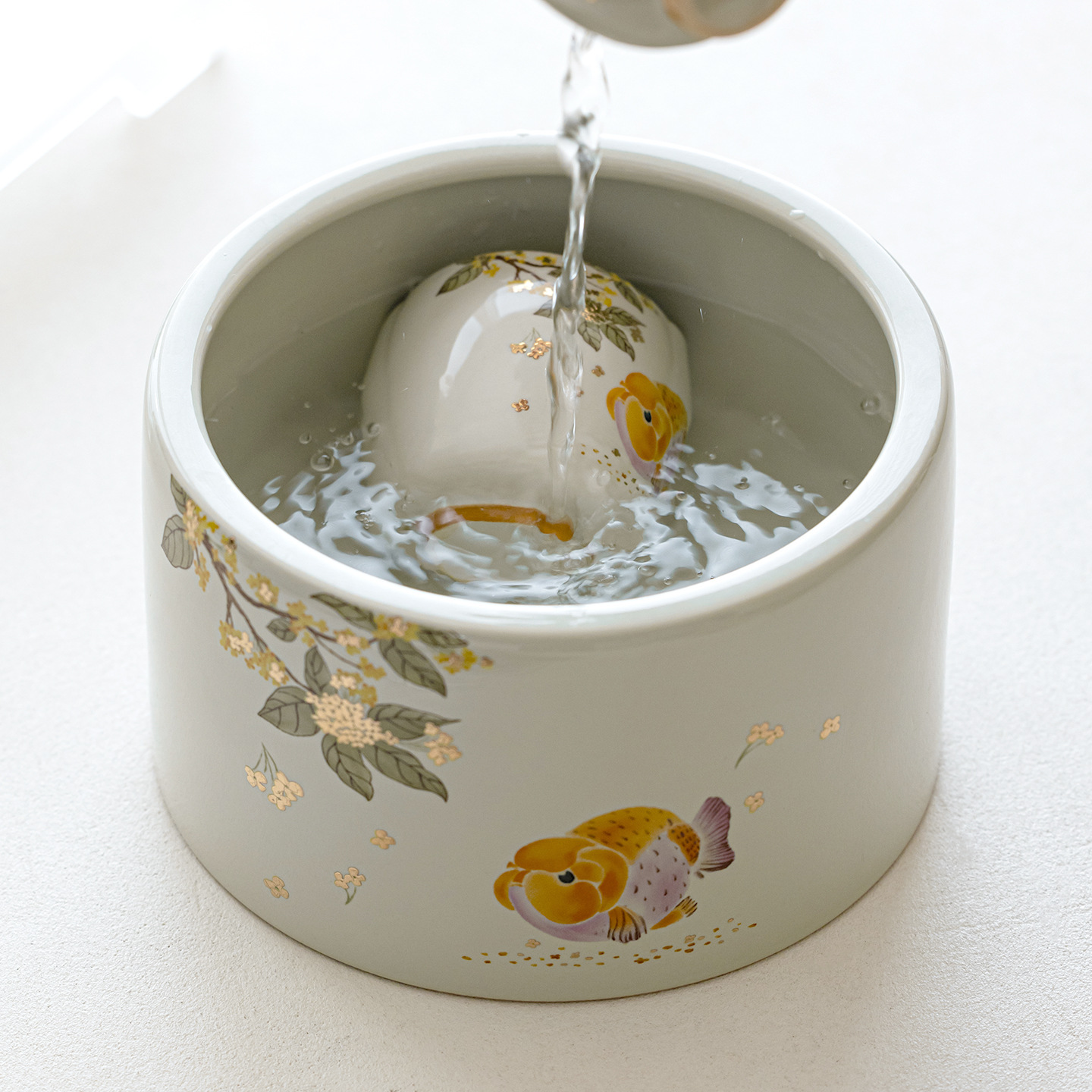 Quốc phong tro thực vật cá osmanthus vàng rửa trà nhà văn phòng gốm sứ cặn trà bể nước phụ kiện bộ trà rửa chén kiểu Trung Quốc
