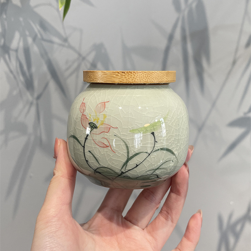Jingzhe vẽ tay hoa sen nhỏ niêm phong bình trà men nứt băng bình bảo quản trà kiểu Trung Quốc mở nắp trúc ngăn trà chống ẩm