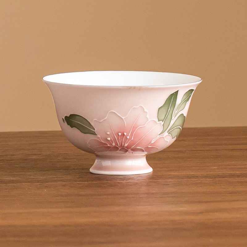 Vẽ tay đống bột chạm khắc hoa loa kèn tách trà cốc trà gốm sứ bộ trà cao cấp gia dụng cốc chủ tinh tế cốc đơn