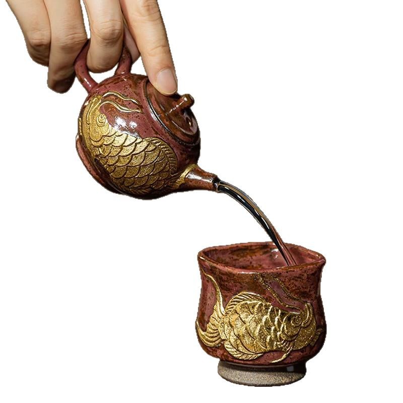 Đá khoáng đốt củi với cá mỗi năm, cốc chủ với tranh vàng, cốc trà kung fu gốm thủ công, cốc trà gốm, cốc đơn