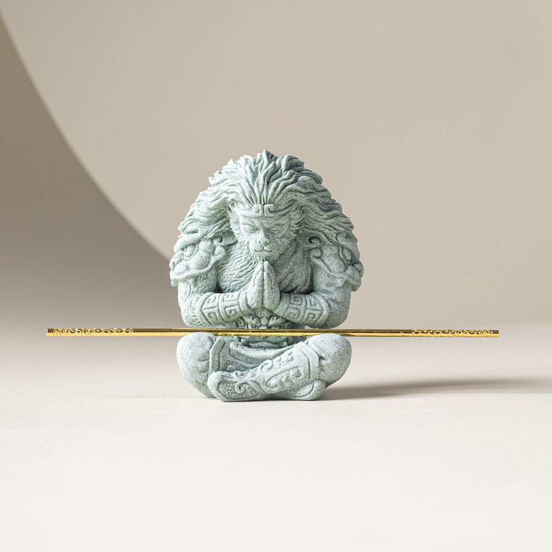 Đá sa thạch xanh Tôn Ngộ Không giác ngộ để bàn trà thú cưng cao cấp sáng tạo đồ trang trí bể cá cảnh quan trang trí văn phòng tại nhà