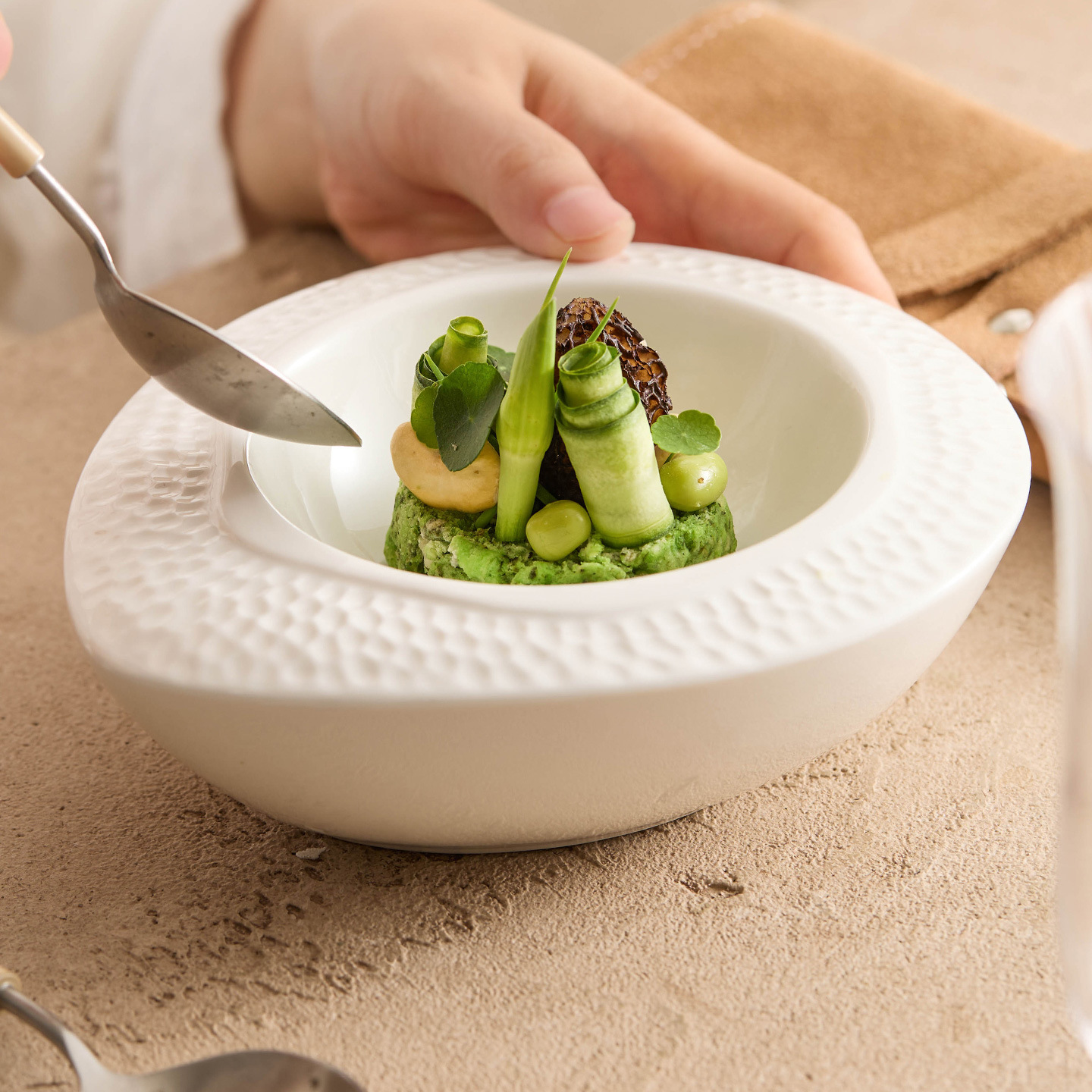 Đĩa hình quả trứng sáng Yogurt đĩa gia dụng đĩa gốm sứ cảm giác cao cấp khách sạn bộ đồ ăn màu trắng đĩa món ăn nghệ thuật đĩa tráng miệng