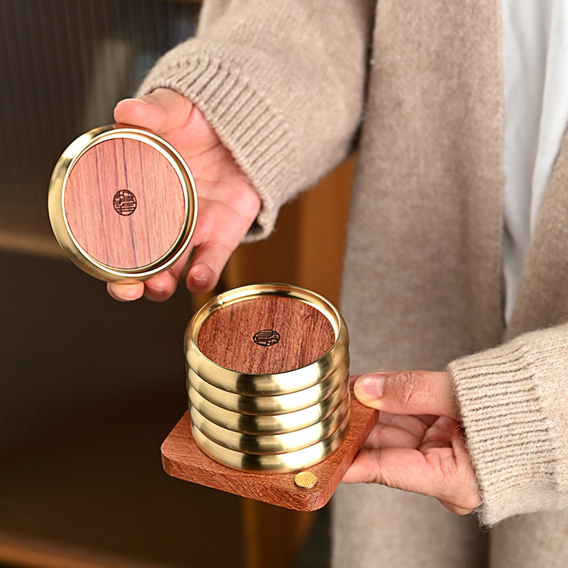 Bộ lót ly bằng đồng gỗ nguyên khối, bộ đựng ly lê, Phụ Kiện Bộ trà, lót ly gia dụng bằng gỗ Đàn hương đen, lót cách nhiệt chống bỏng
