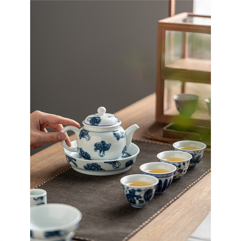 Ấm trà hoa văn phong cảnh sứ trắng xanh tráng men kiểu Trung Quốc dụng cụ pha trà sứ Kung Fu gia dụng ấm đơn mini tráng men