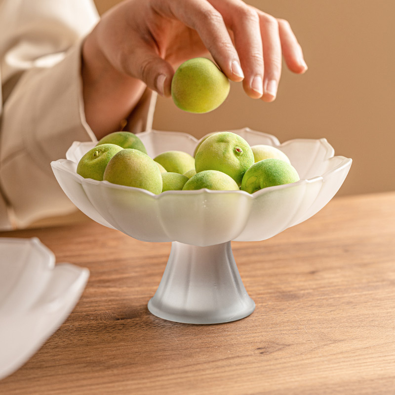 Đĩa trái cây chân cao hoa sen tráng men Đĩa tráng miệng phòng khách gia dụng Đĩa trà chiều cao cấp Đĩa trà chiều cao cấp Giỏ trái cây Dim Sum