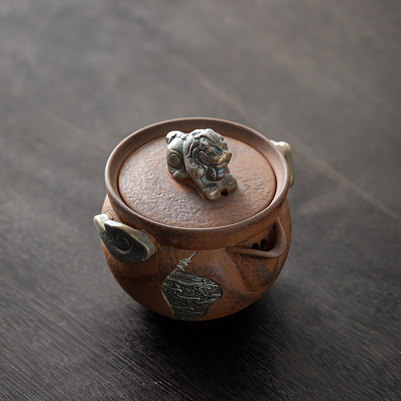 Ấm đánh thức sư tử bằng bùn đá cũ mạ bạc đám mây tốt lành ấm cầm tay cổ điển gia dụng bộ trà thủ công chuyên dụng pha trà