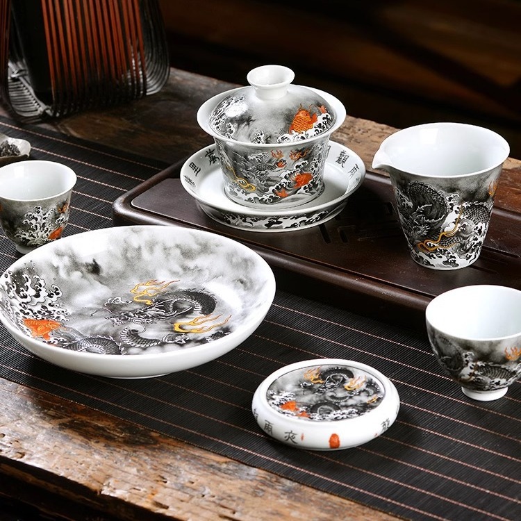 Jingdezhen mực màu Cá hóa long tam tài Bát Nắp bát pha trà không nóng bộ đồ trà Kung Fu gốm sứ gia dụng cỡ lớn
