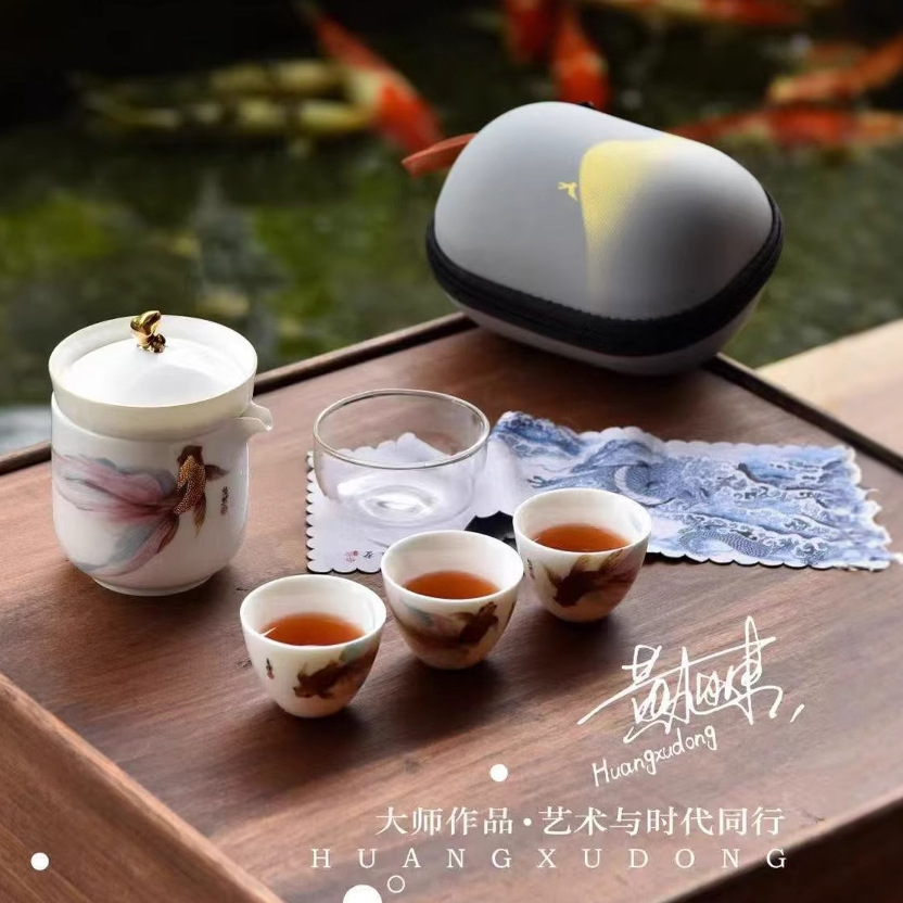 Bộ trà du lịch tráng men phong cách Cung điện Suyuan Bộ trà du lịch một ấm ba cốc pha trà đơn giản cầm tay ngoài trời