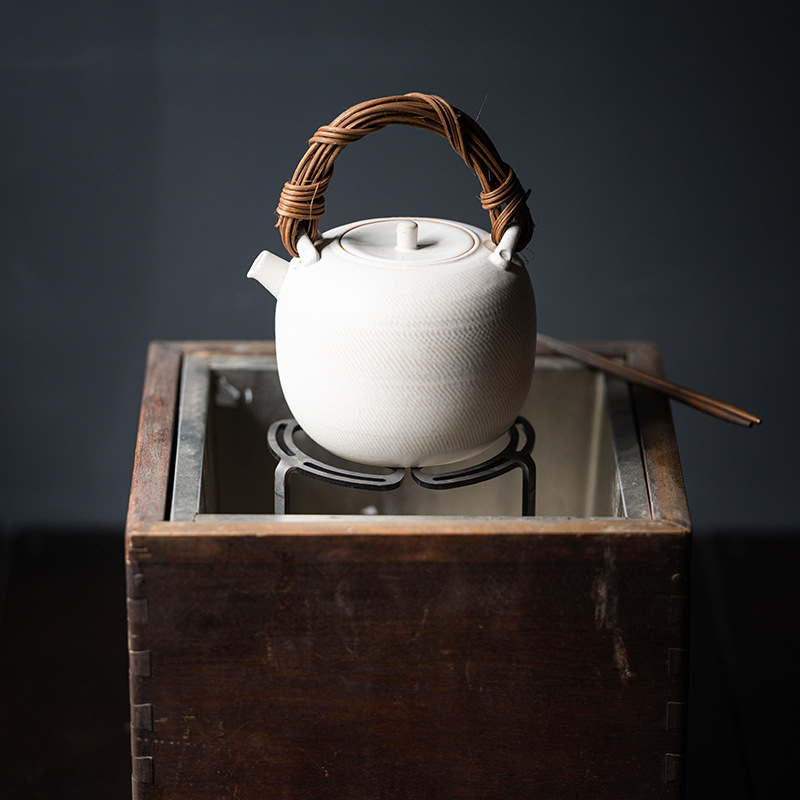 Nồi sắt mới đế đèn cồn nguyên bản bếp ngoài trời chân gỗ chân đế bếp lửa khung bếp lò