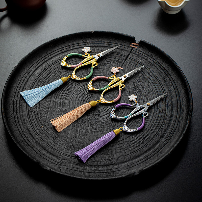 Bán buôn kéo nhỏ phong cách châu Âu retro nghệ thuật trà thủ công kéo túi trà tua kéo gia dụng kéo trà nghệ thuật trà phụ kiện trà đạo