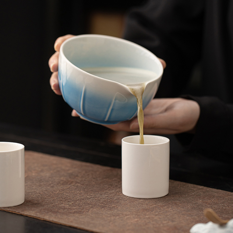 Cốc matcha sứ trắng cốc chủ nhân dung tích lớn cốc trà gốm sứ kiểu Trung Quốc cốc uống nước cá nhân văn phòng