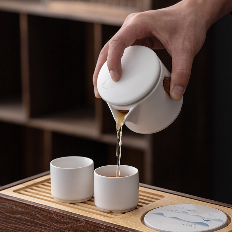 Công ty Văn hóa và Sáng tạo Doanh nghiệp Ngân Hàng Doanh nghiệp Hoạt động Khai Trương Hộp quà logo Quà Tặng Khách Hàng Quà Tặng