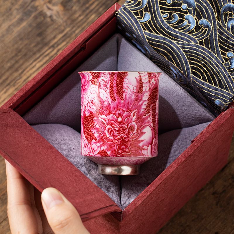 He Fusen Bảo tàng Cung điện Văn hóa và Sáng tạo Bộ trà tinh tế Rồng mạ bạc Bốn biển Quà tặng sinh nhật cho các cô gái và người lớn tuổi kèm theo quà tặng