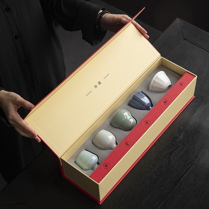 Quà tặng trà văn hóa và sáng tạo của Tử Cấm Thành Hộp quà tách trà Ru Lò nung Năm cốc chủ nhân nổi tiếng Bộ đồ trà Cốc trà Quà tặng sự kiện