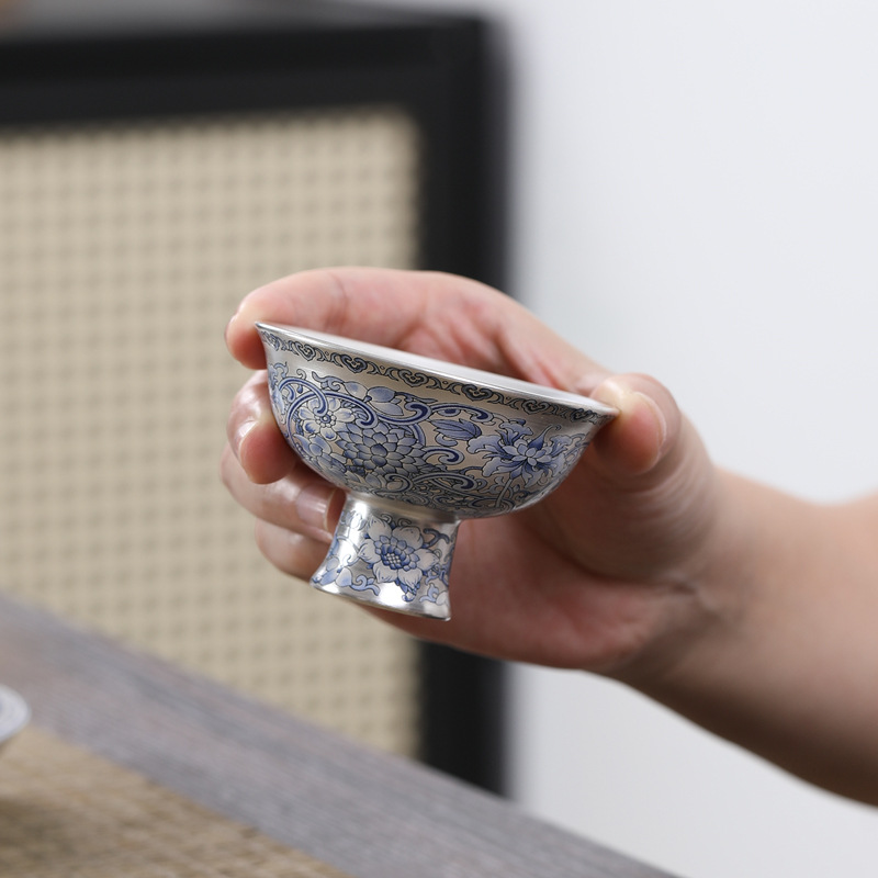 Ấm trà Kung Fu gốm sứ gia dụng màu bạc mạ bạc màu xanh và trắng làm thủ công ấm trà cầm tay hoa sen