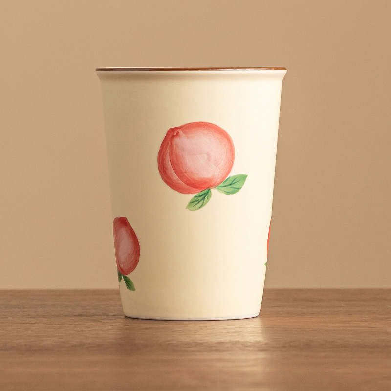 Cốc coca đào vẽ tay màu hồng cốc nước gốm sứ dung tích lớn cốc tiện dụng gia dụng cốc uống sữa bữa sáng cốc cà phê cốc trà