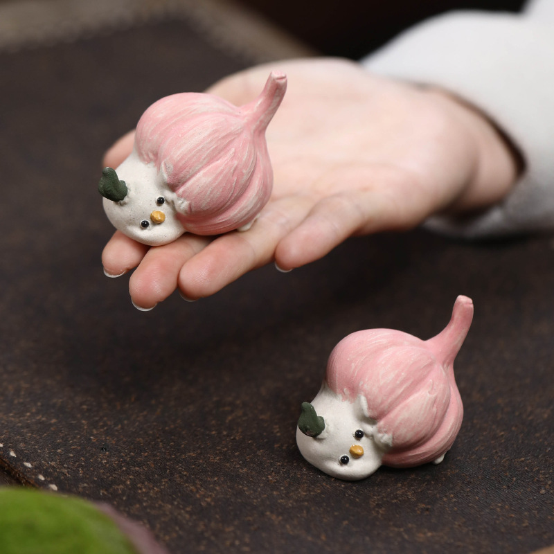 Yixing trà cát tím thú cưng tỏi chim đồ trang trí sáng tạo thủ công điêu khắc tỏi chim gà bộ trà trà phụ kiện có thể được nâng lên