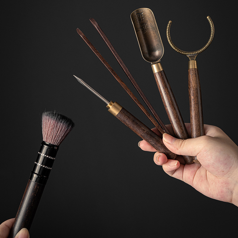 Trà đạo gốm sứ sáu quý ông ấm bút kẹp Trà thìa Trà Kim Trà nguyên bộ dụng cụ pha trà