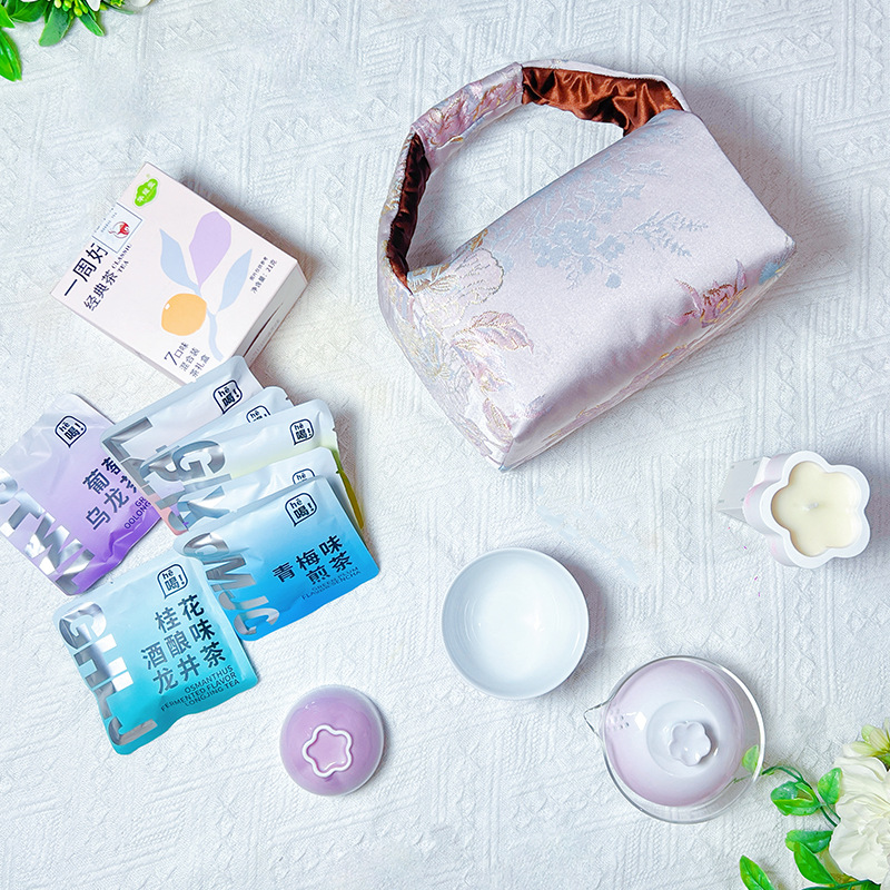 Bộ trà xách tay ngoài trời sáng tạo với túi vải xách tay cổ điển kiểu Trung Quốc trọn bộ quà tặng doanh nghiệp quà tặng tay phúc lợi doanh nghiệp