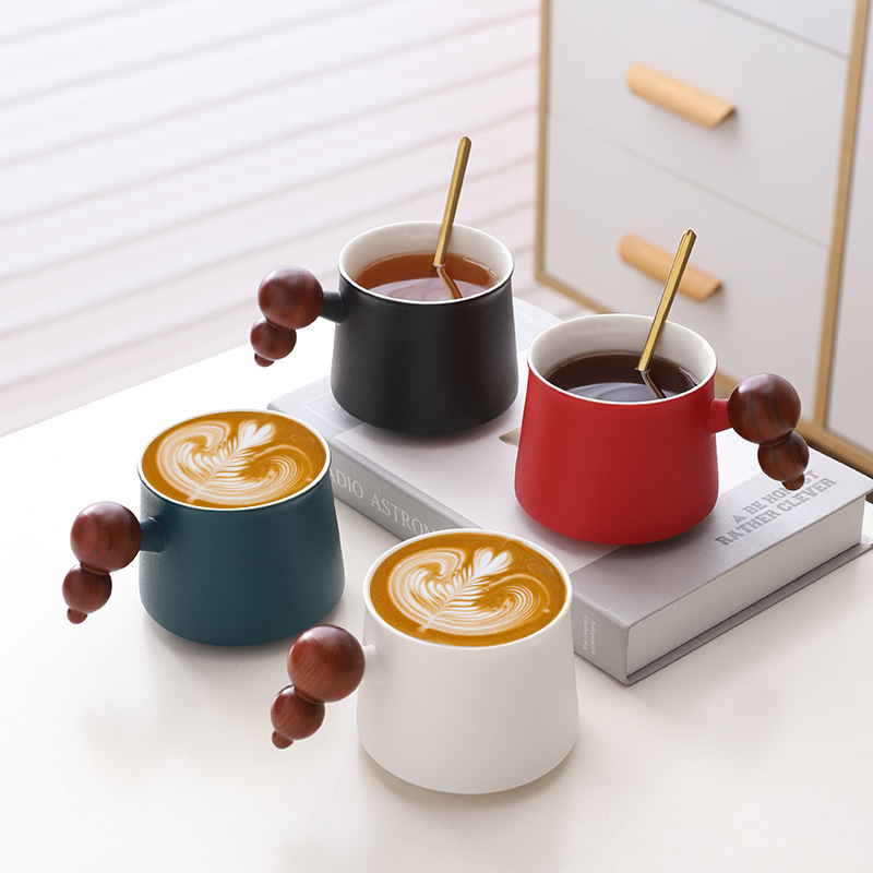 Cốc cà phê giá trị cao Thiết kế cốc trà chiều gốm sáng tạo Thiểu Số cốc Latte nữ tinh tế cho nam