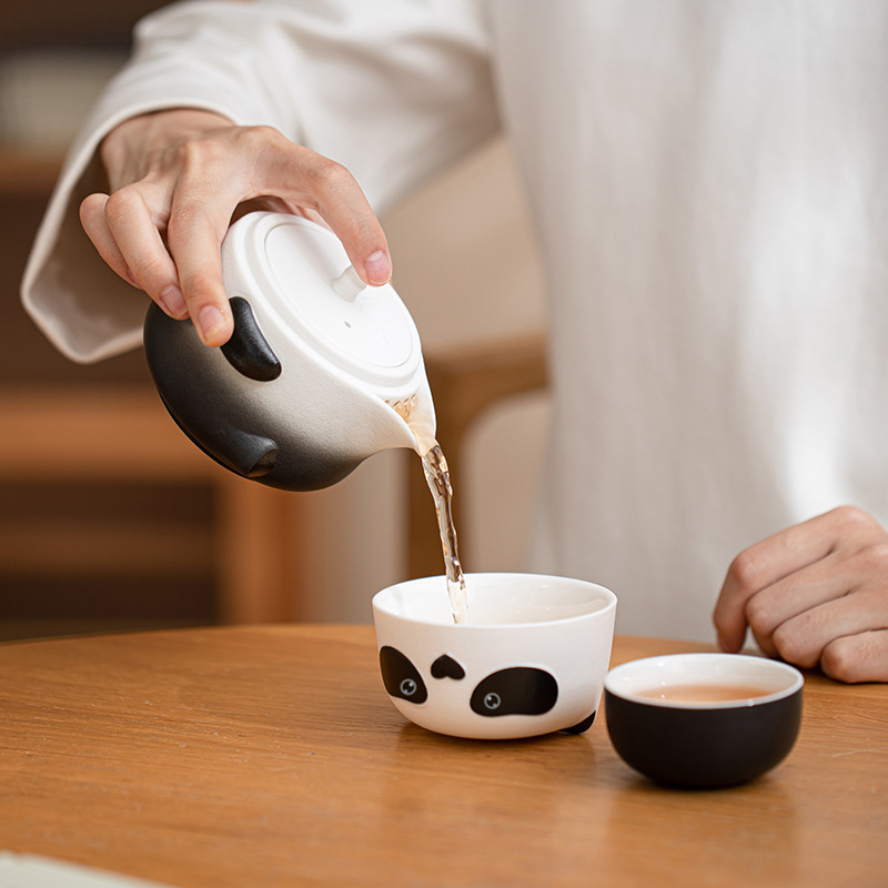 Bộ ấm chén trà gốm sứ di động Panda Fubao Fula, hộp quà tặng, một ấm hai chén, dùng ngoài trời, bộ trà Kung Fu