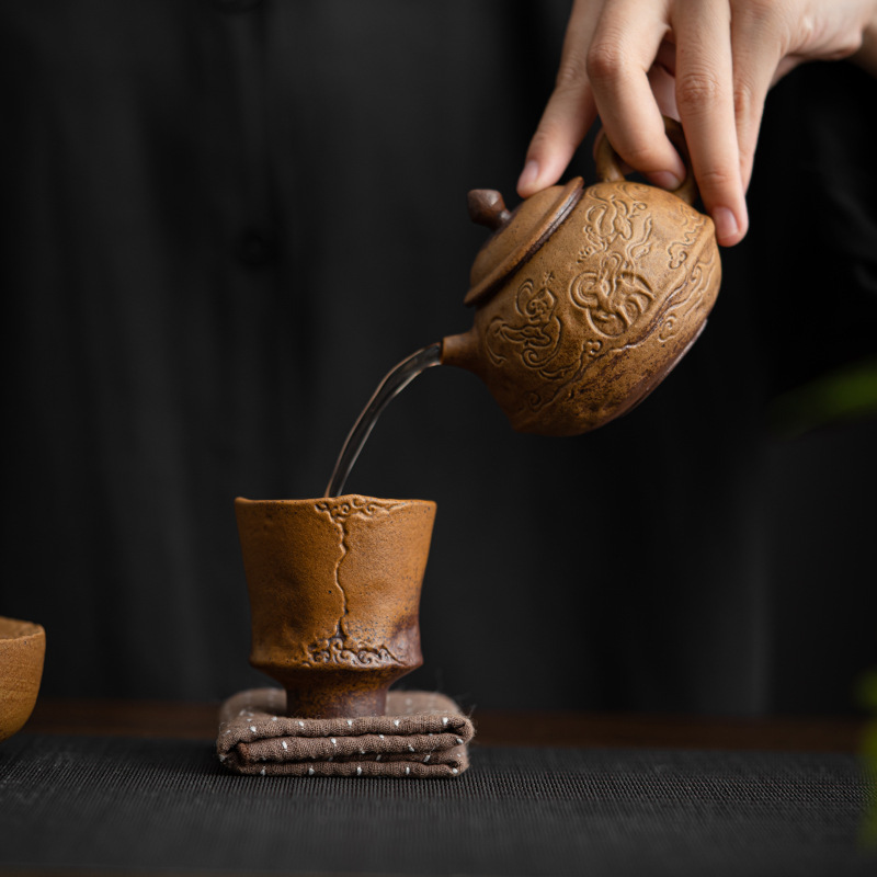 Ấm trà tráng men nước sốt ấm đơn gia dụng ấm pha trà cổ điển kiểu Nhật dụng cụ pha trà gốm thô Lỗ Bóng Lọc gốm Sứ dụng cụ pha trà Kung Fu