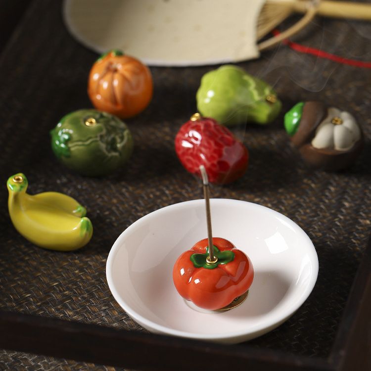 Đồ trang trí sáng tạo bằng gốm thủ công mô phỏng hương trái cây