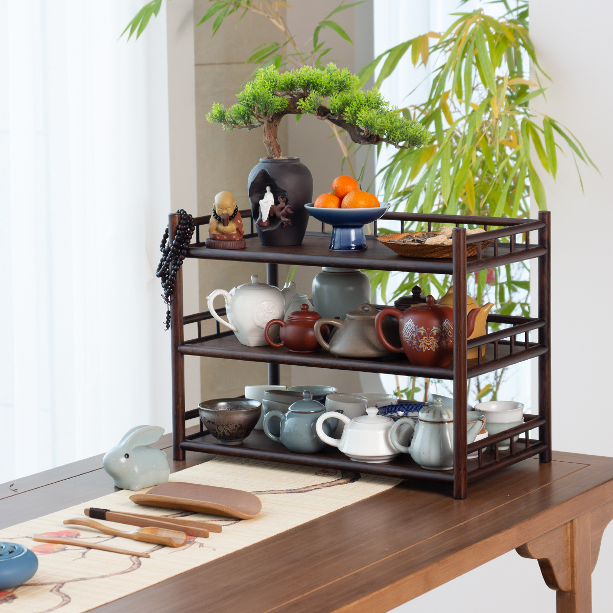 Giá để cốc tre ba tầng, giá đựng ấm trà, giá trưng bày tủ, giá để lá trà, giá trưng bày ba tầng cỡ lớn.