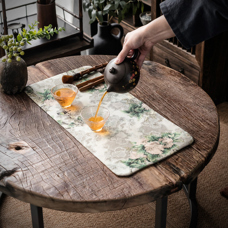 Bàn trà sợi mây thơm cao cấp Da'antang bàn trà Ý kiểu Trung Quốc mới cờ bàn trà chống thấm nước Tấm trải bàn pha khô vải Trung Quốc