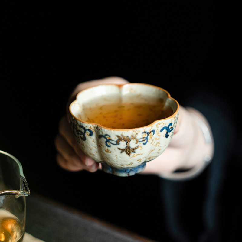 Tinh khiết vẽ tay vàng trắng xanh đá lửa đỏ chủ nhân cốc trà gốm sứ cốc đơn sản phẩm đặc biệt cá nhân cốc trà